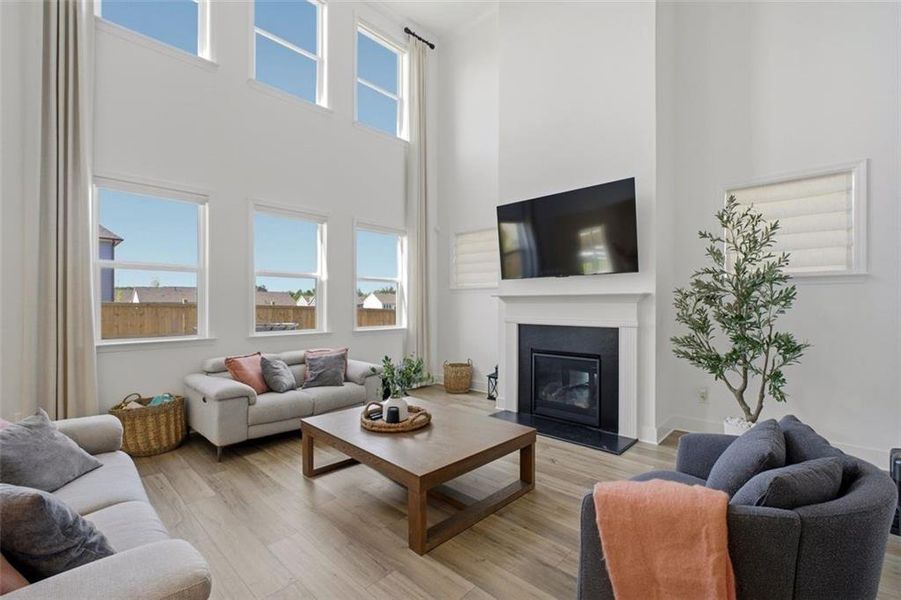 Furnished interior view inside a new home in , Dallas (Image 13).