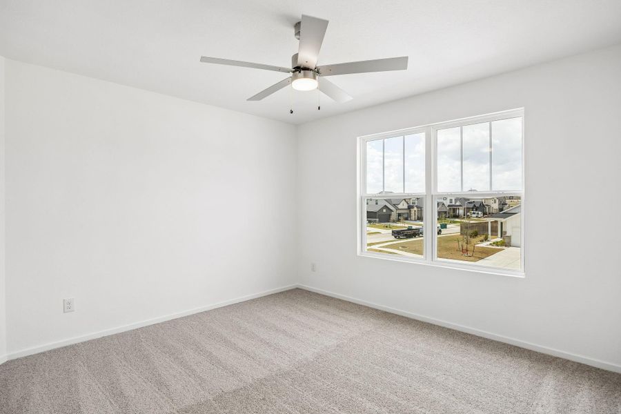 Spacious, unfurnished interior of a new home in Montgomery Bend, Montgomery (Image 13).