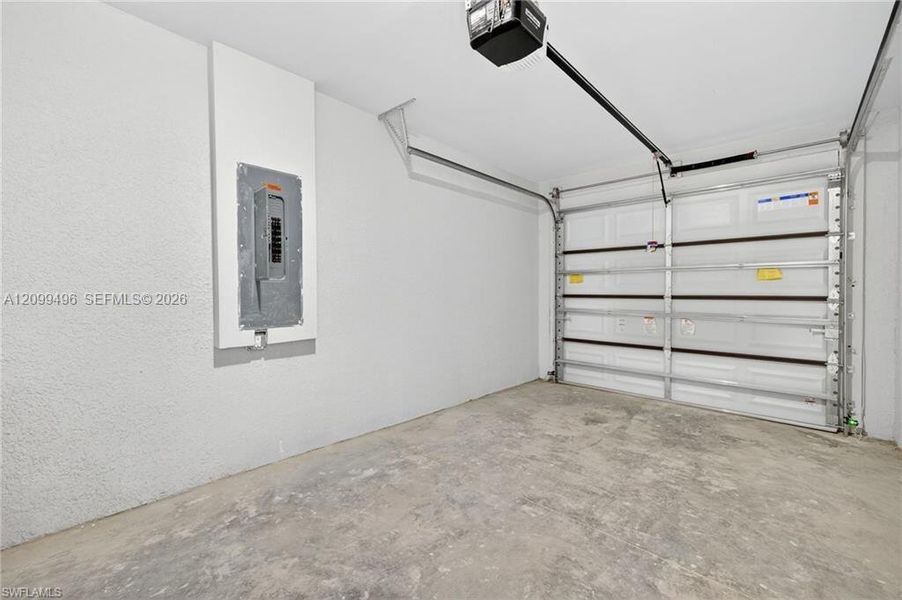 Spacious, unfurnished interior of a new home in , Lehigh Acres (Image 16). Spacious, unfurnished interior of a new home in , Lehigh Acres (Image 16).