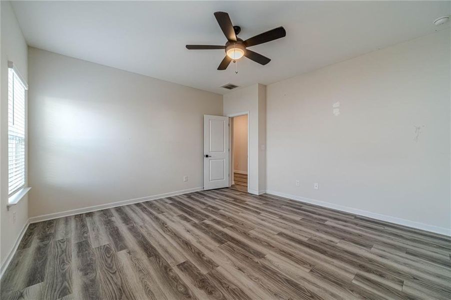 Spacious, unfurnished interior of a new home in , Dacula (Image 15).