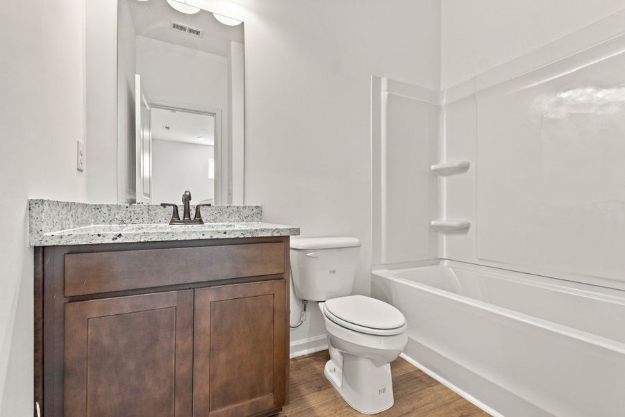 Furnished interior view inside a new home in Laurelwood Park, Gallatin (Image 10).