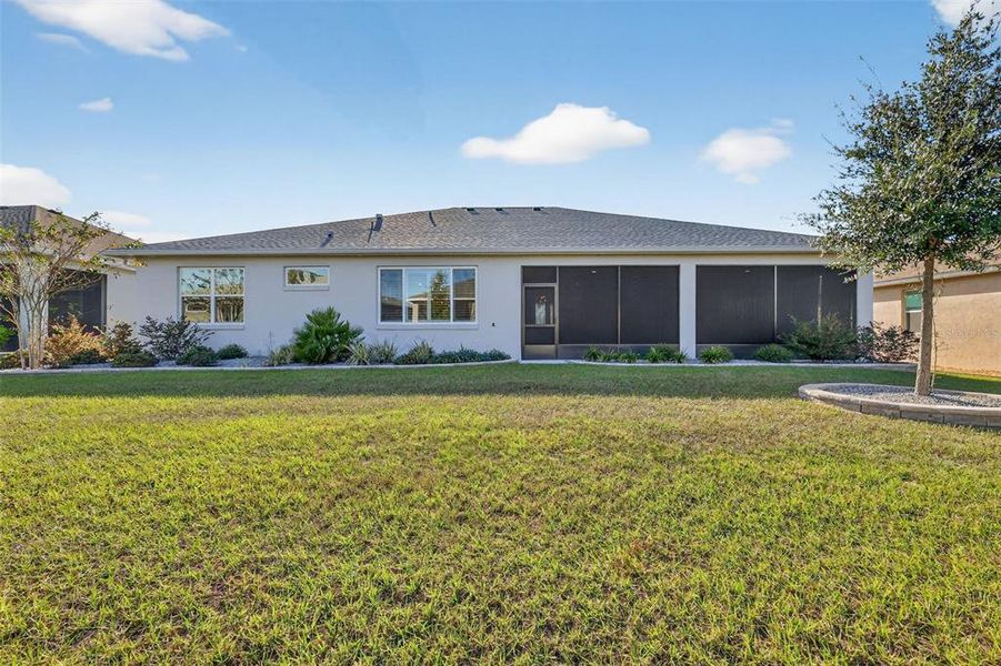 Exterior details and patio area of a home in , Ocala (Image 23).