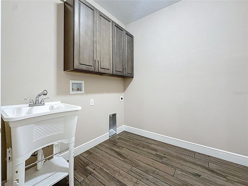 Furnished interior view inside a new home in , Orlando (Image 10). Furnished interior view inside a new home in , Orlando (Image 10).