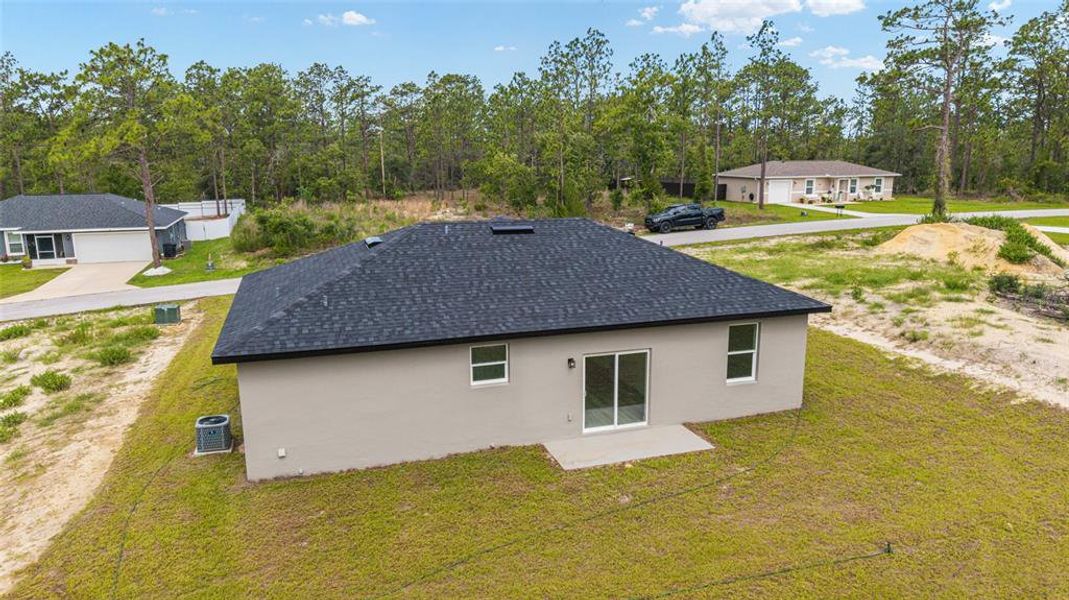 Exterior details and patio area of a home in , Dunnellon (Image 27). Exterior details and patio area of a home in , Dunnellon (Image 27).