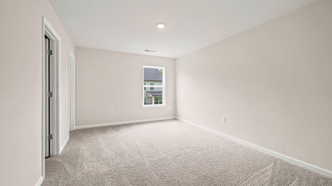 Spacious, unfurnished interior of a new home in Wildwood, Covington (Image 29).