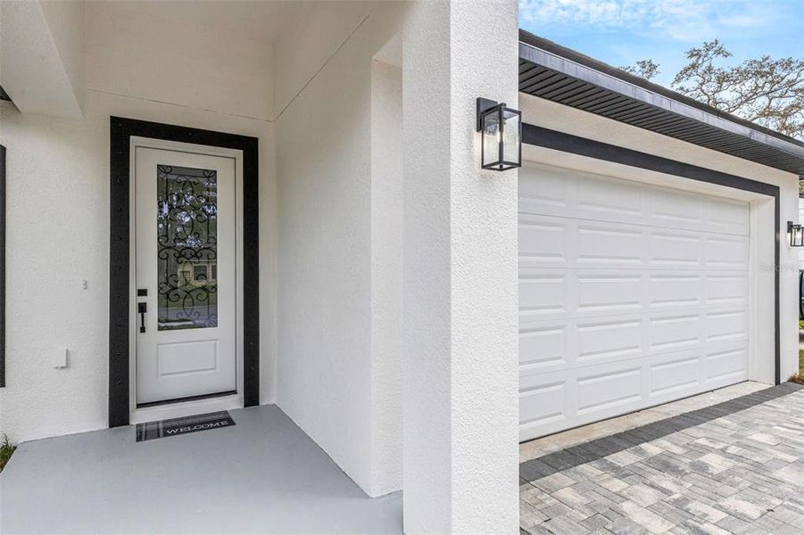 Exterior details and patio area of a home in , Tampa (Image 32).