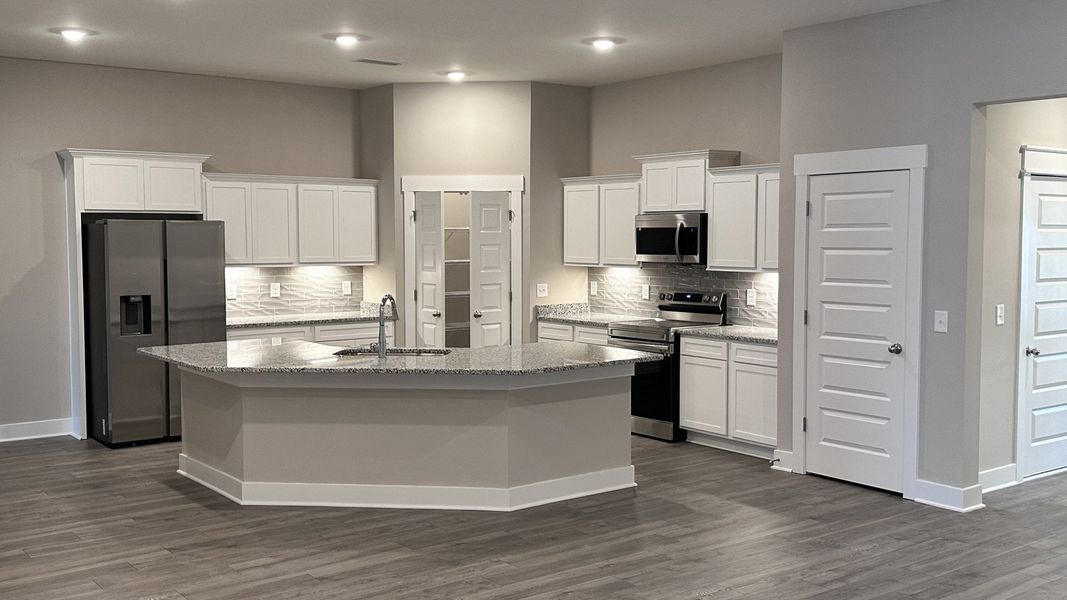 Furnished interior view inside a new home in Veterans Cove, Murfreesboro (Image 12).