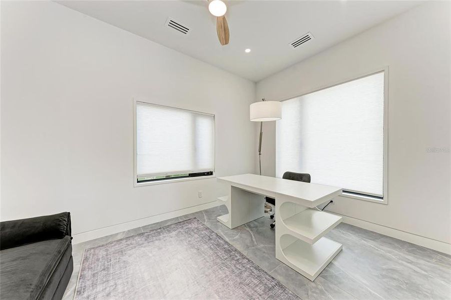 Furnished interior view inside a new home in , Sarasota (Image 49).