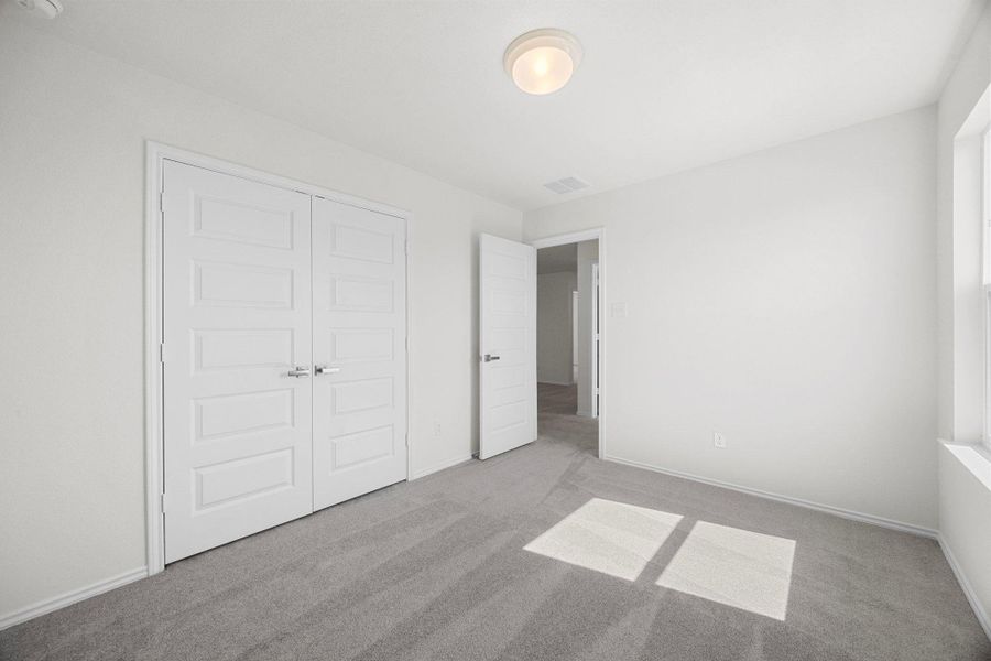 Spacious, unfurnished interior of a new home in Salerno - Heritage Collection, Round Rock (Image 33). Spacious, unfurnished interior of a new home in Salerno - Heritage Collection, Round Rock (Image 33).