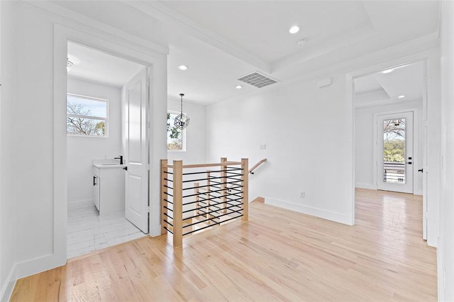 Spacious, unfurnished interior of a new home in , Dallas (Image 35).