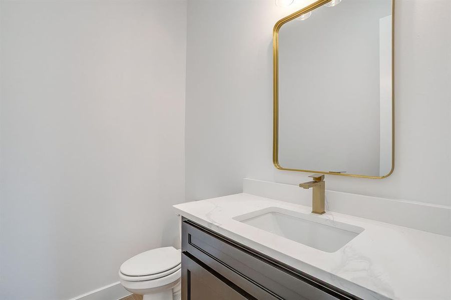 Image 36 of a home in .