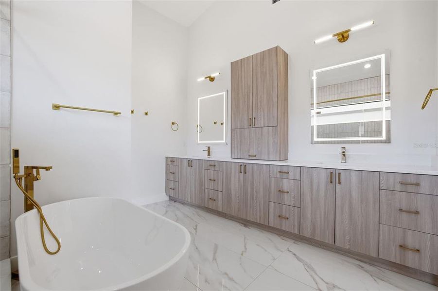 Furnished interior view inside a new home in , St. Petersburg (Image 17).