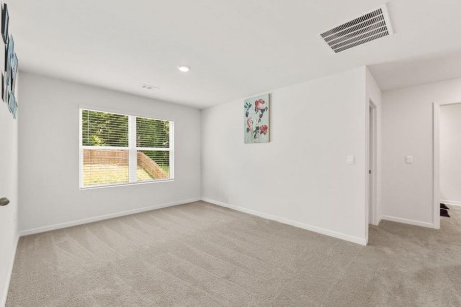 Spacious, unfurnished interior of a new home in , Dawsonville (Image 36).