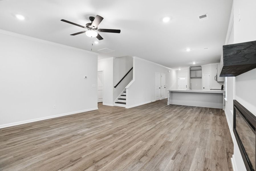 Spacious, unfurnished interior of a new home in Broadway Lake, Anderson (Image 25). Spacious, unfurnished interior of a new home in Broadway Lake, Anderson (Image 25).