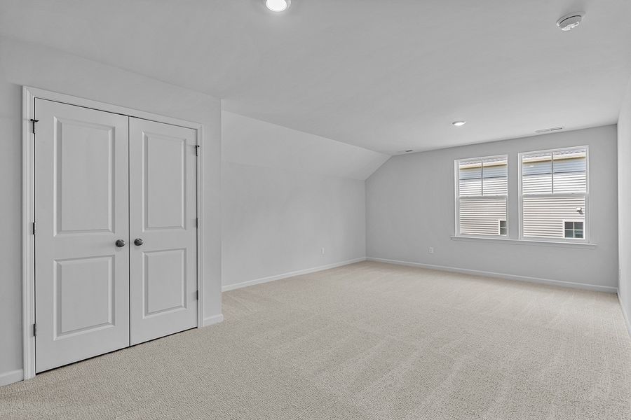 Spacious, unfurnished interior of a new home in Brooke Hill, Lewisville (Image 30). Spacious, unfurnished interior of a new home in Brooke Hill, Lewisville (Image 30).
