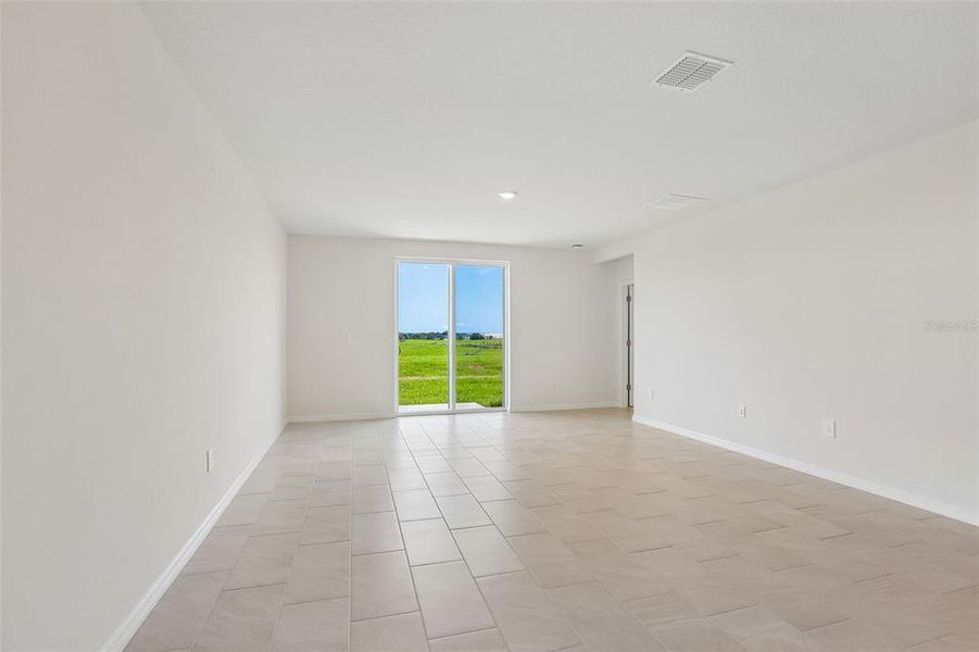 Spacious, unfurnished interior of a new home in Benton Hills - Classic Series, Brooksville (Image 35).