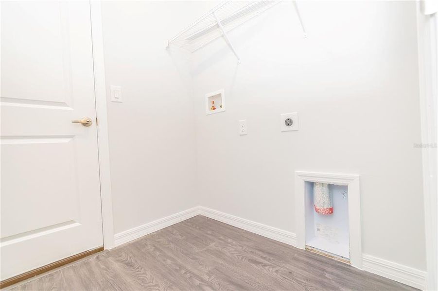 Spacious, unfurnished interior of a new home in , Palm Bay (Image 33). Spacious, unfurnished interior of a new home in , Palm Bay (Image 33).