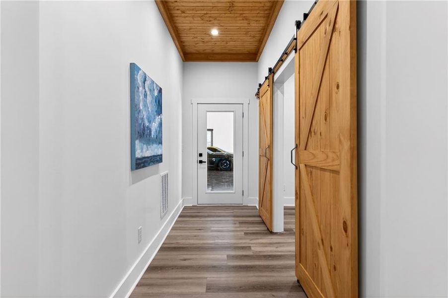 Image 86 of a home in .