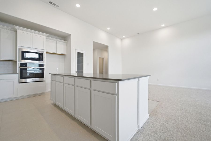 Furnished interior view inside a new home in Westridge, McKinney (Image 18).