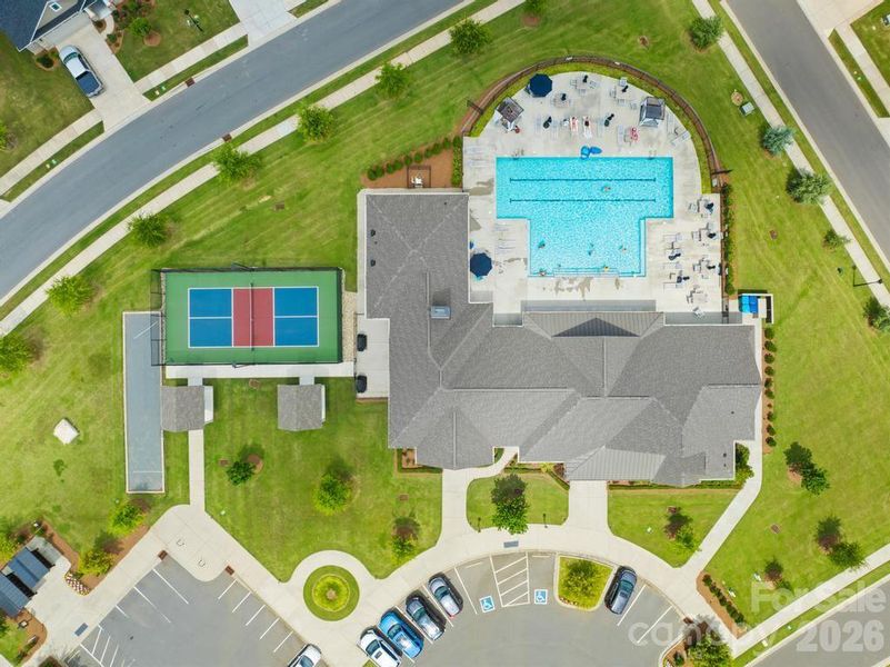 Community amenities in Sonata at Mint Hill, Mint Hill (Image 39).