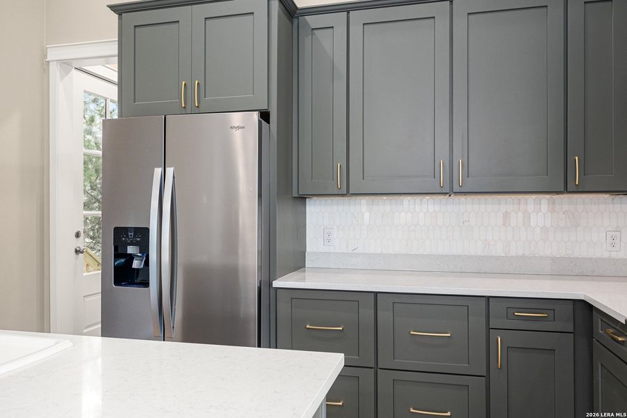 Furnished interior view inside a new home in , Canyon Lake (Image 20).