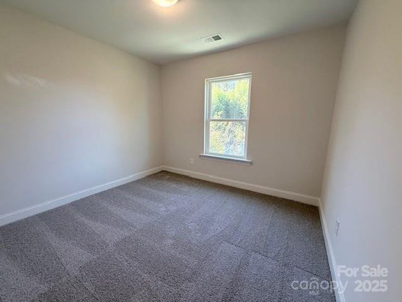 Spacious, unfurnished interior of a new home in , Gastonia (Image 25).