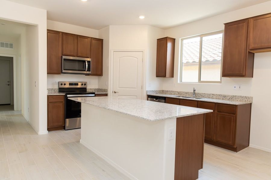 Furnished interior view inside a new home in Vista Del Oro Reserve, Tucson (Image 4). Furnished interior view inside a new home in Vista Del Oro Reserve, Tucson (Image 4).