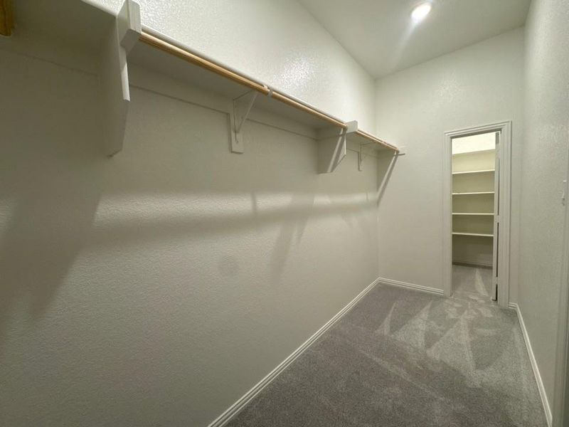 Spacious, unfurnished interior of a new home in Terra Escalante, Blue Ridge (Image 20).