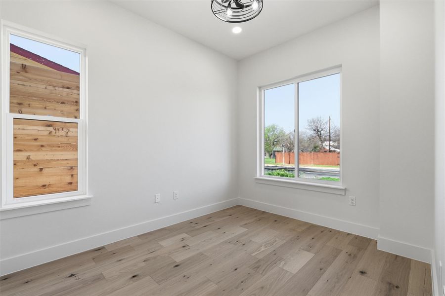Spacious, unfurnished interior of a new home in , Austin (Image 21).