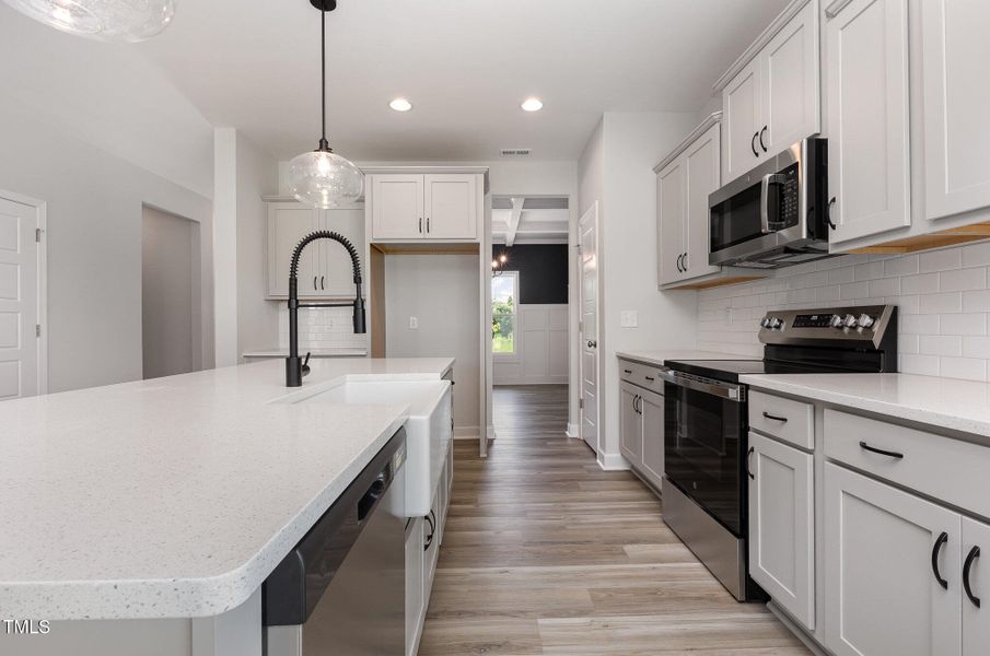 010_cj4a2772-edit_907