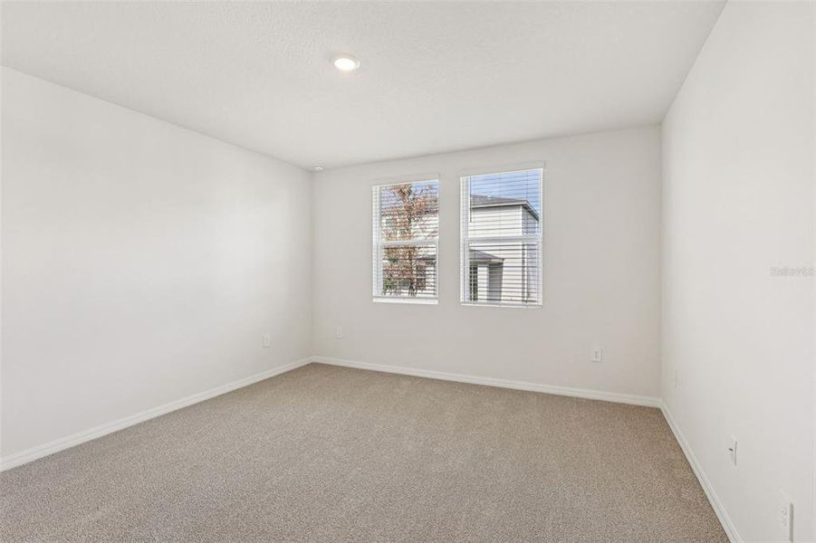 Spacious, unfurnished interior of a new home in Wynnstone - Classic Series, Haines City (Image 30).