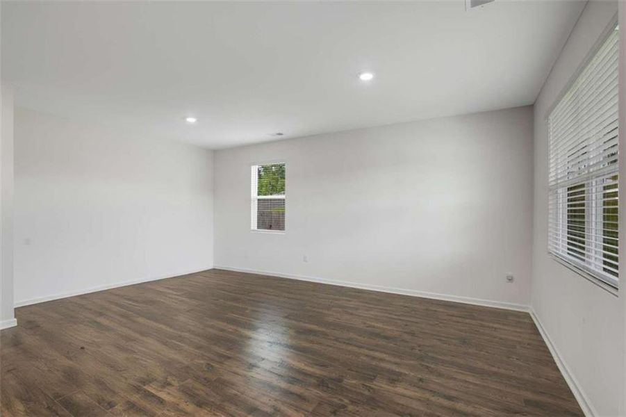 Spacious, unfurnished interior of a new home in Stillwater Springs, Dacula (Image 20). Spacious, unfurnished interior of a new home in Stillwater Springs, Dacula (Image 20).