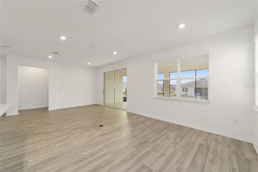 Spacious, unfurnished interior of a new home in , Ocala (Image 19). Spacious, unfurnished interior of a new home in , Ocala (Image 19).