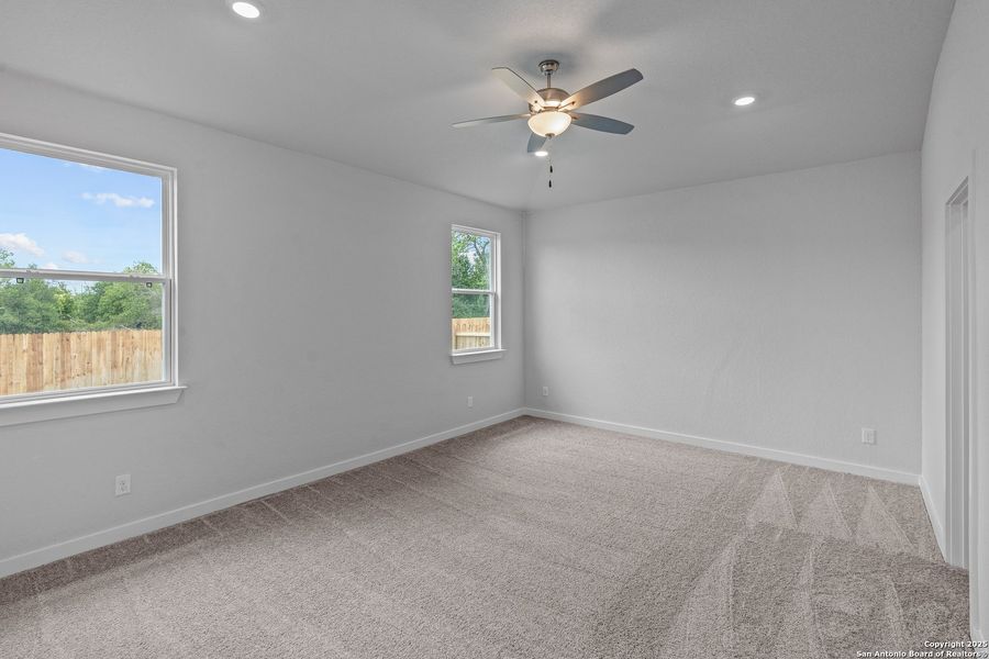 Spacious, unfurnished interior of a new home in August Fields, New Braunfels (Image 12). Spacious, unfurnished interior of a new home in August Fields, New Braunfels (Image 12).