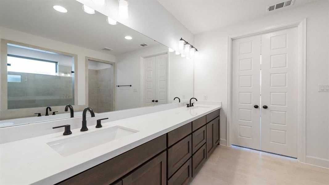 Furnished interior view inside a new home in North Sky 65', Celina (Image 7). Furnished interior view inside a new home in North Sky 65', Celina (Image 7).