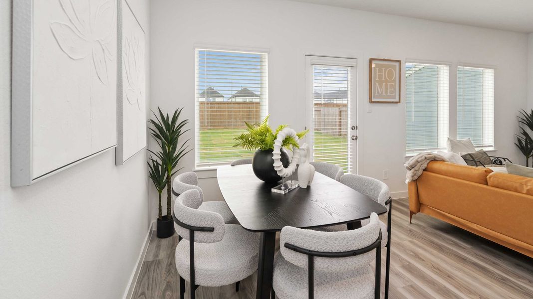 Representative furnished interior of a home built from the Hibiscus by D.R. Horton in Grand West, Houston (Image 15). Representative furnished interior of a home built from the Hibiscus by D.R. Horton in Grand West, Houston (Image 15).