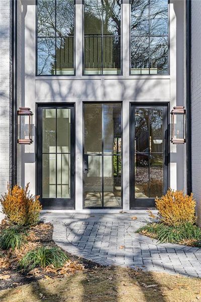 Exterior details and patio area of a home in , Alpharetta (Image 3).