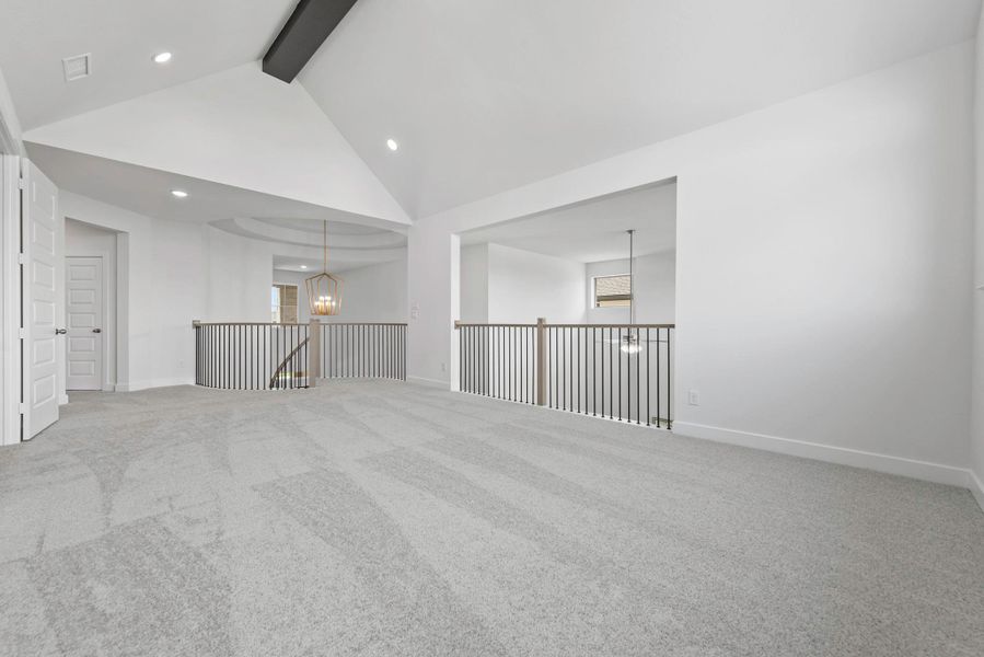 Spacious, unfurnished interior of a new home in Jordan Ranch, Fulshear (Image 22).