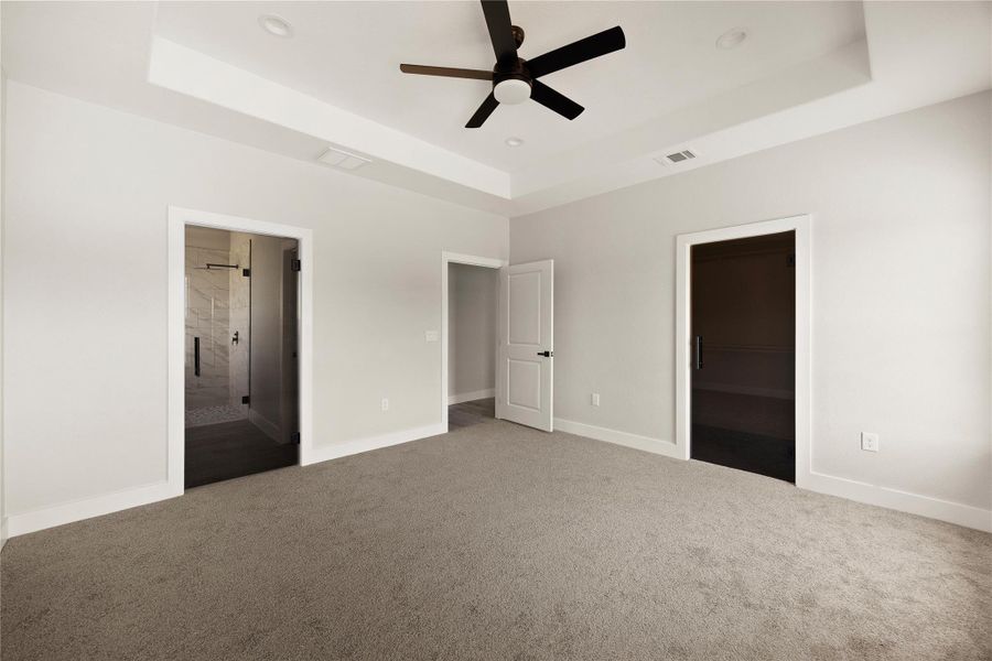 Spacious, unfurnished interior of a new home in , Trinity (Image 11).