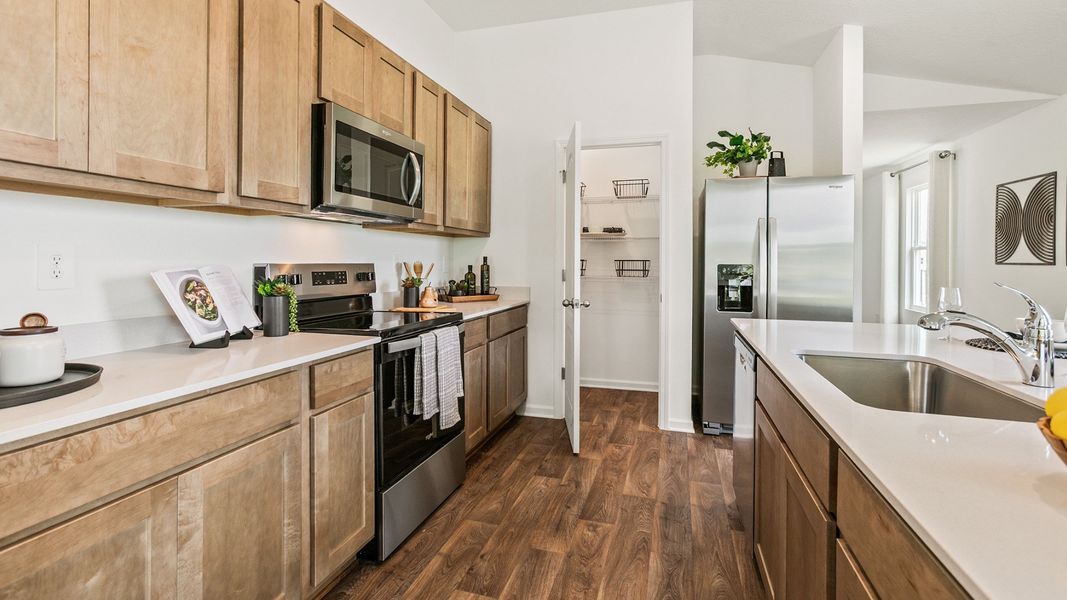 Representative furnished interior of a home built from the BERKELEY by D.R. Horton in Rookery, Green Cove Springs (Image 6).