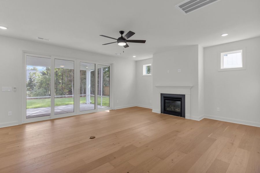 Representative unfurnished interior of a home built from the The Hampton by RobuckHomes in Stonehenge, Raleigh (Image 84).