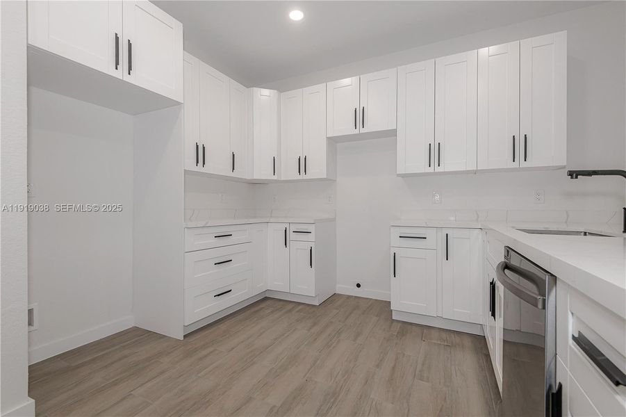 Furnished interior view inside a new home in , Oakland Park (Image 7). Furnished interior view inside a new home in , Oakland Park (Image 7).