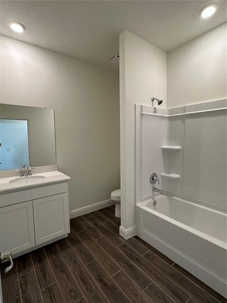 Furnished interior view inside a new home in Ocala, Ocala (Image 10).