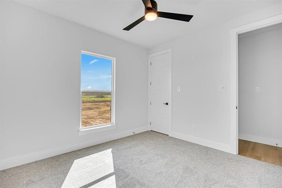 Spacious, unfurnished interior of a new home in , Cleburne (Image 17). Spacious, unfurnished interior of a new home in , Cleburne (Image 17).