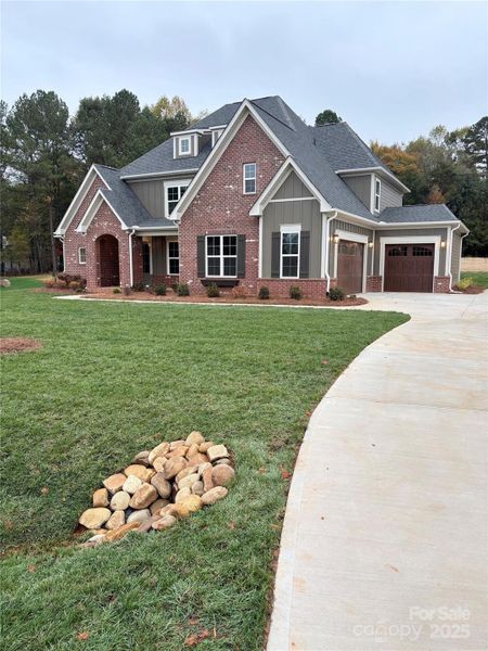 Image 34 of a home in Saddlehorn. Image 34 of a home in Saddlehorn.