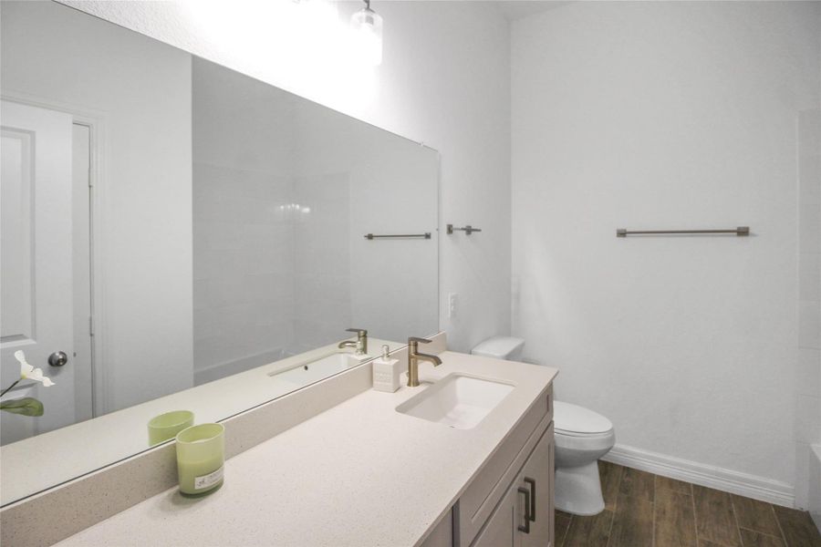 Furnished interior view inside a new home in , Richmond (Image 17). Furnished interior view inside a new home in , Richmond (Image 17).
