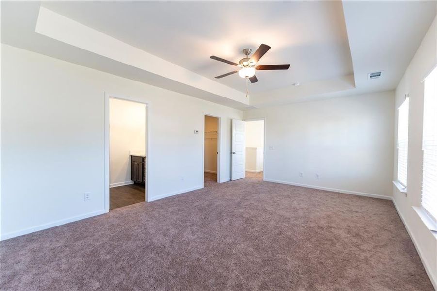 Spacious, unfurnished interior of a new home in , Dawsonville (Image 16).