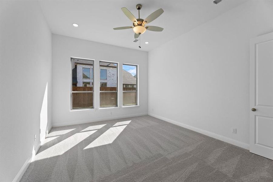 DAL_Homestead_Dallas_3117_Fisher_Road_(19)[1]