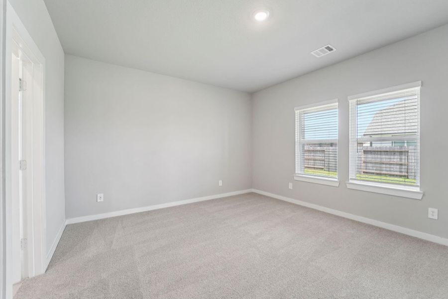 Spacious, unfurnished interior of a new home in Heights of Barbers Hill, Mont Belvieu (Image 12). Spacious, unfurnished interior of a new home in Heights of Barbers Hill, Mont Belvieu (Image 12).
