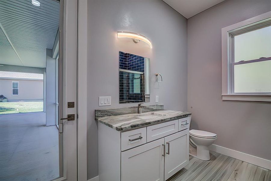 Picture is example of Windsor II Ensuite with door to lanai Picture is example of Windsor II Ensuite with door to lanai